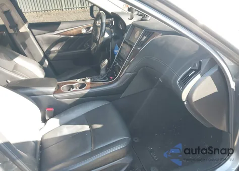 2018 Infiniti Q50 3.0T Luxe z USA, uszkodzony, nr VIN JN1EV7AP8JM355183